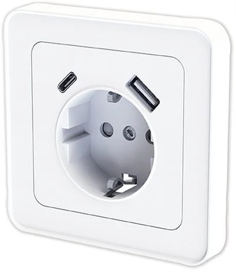 VÄGGUTTAG MED USB A+C DESIGNX VIT